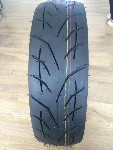 Tubeless Tyre 150/70/17